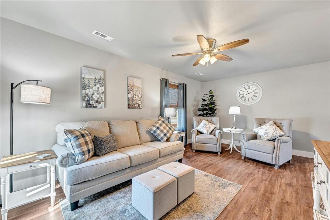 House Of Charm! Bike Trails & New Walmart Hq Villa Bentonville Exterior foto